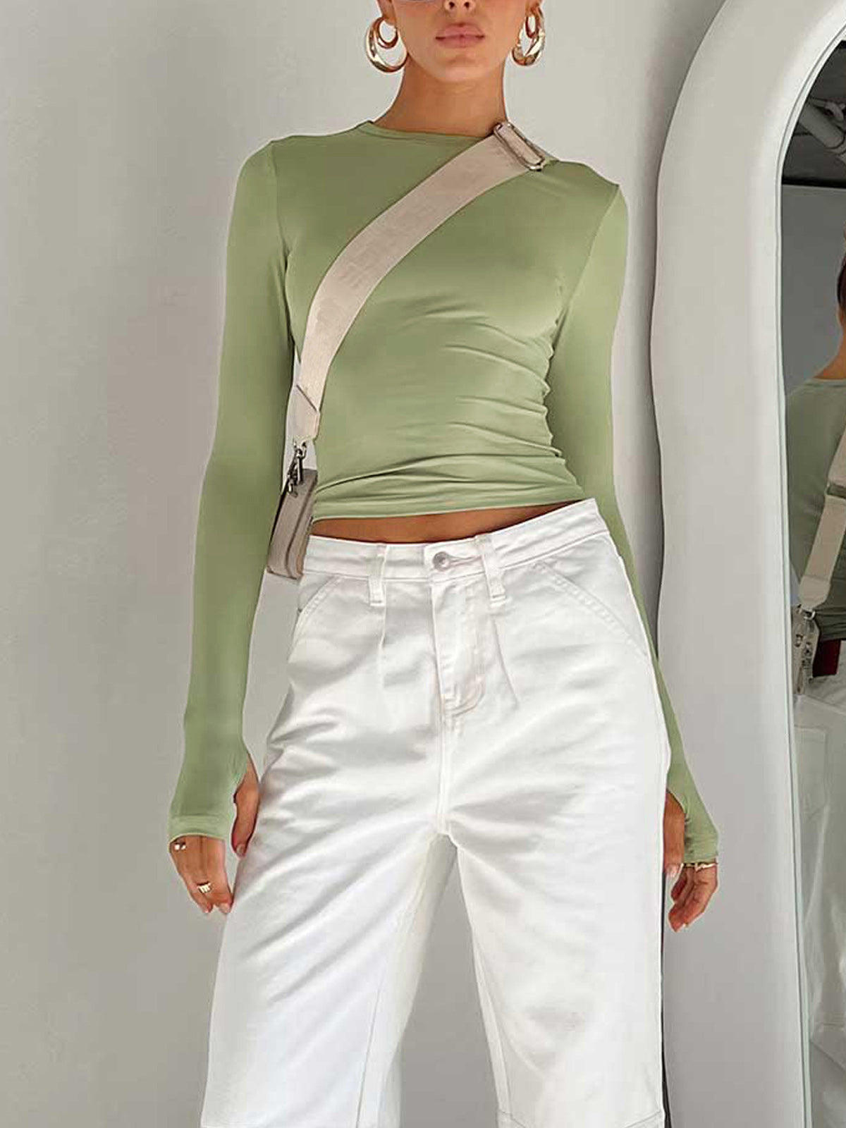 Long Sleeve Fitted Top – Crew Neck
