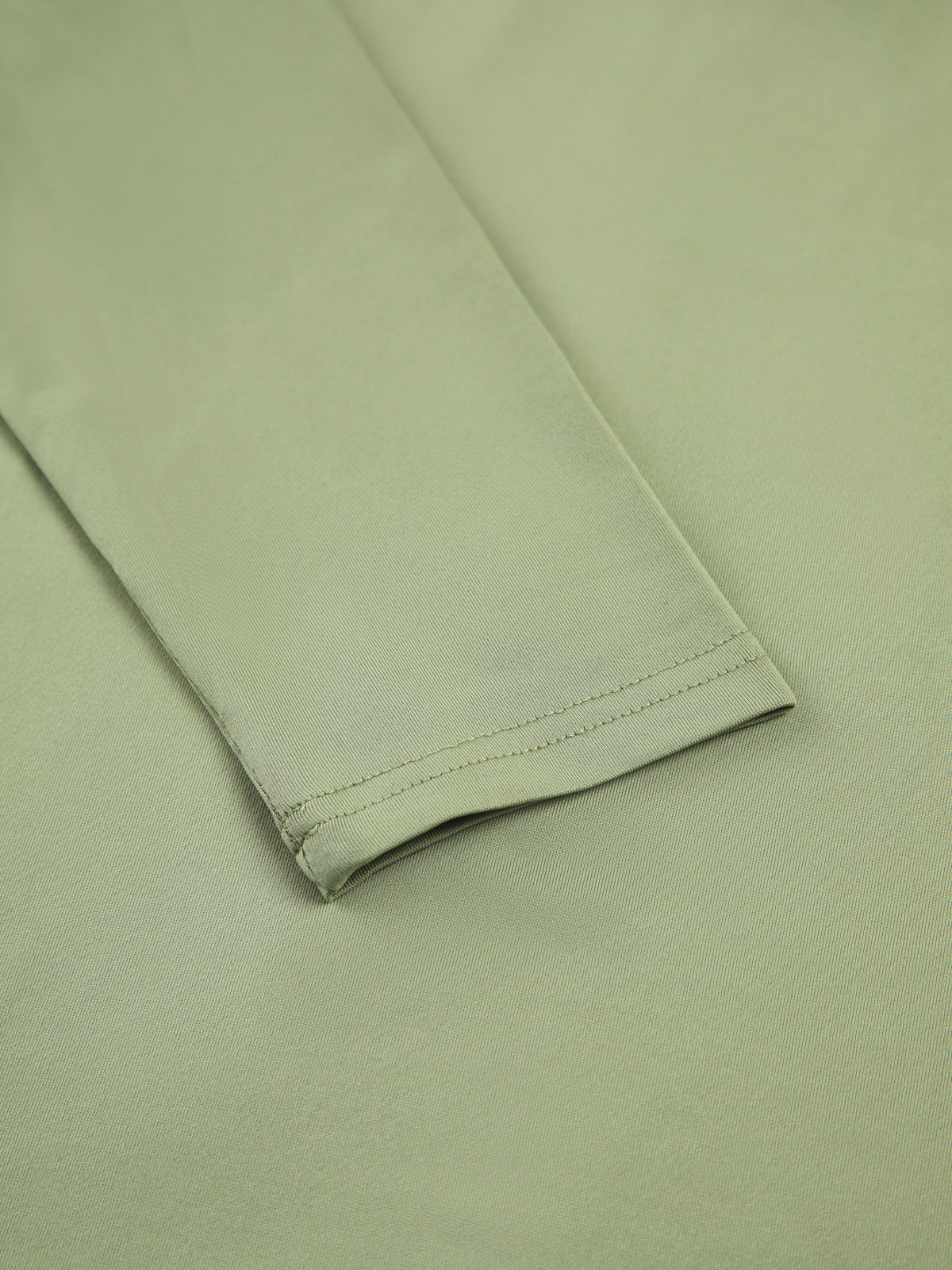 Long Sleeve Fitted Top – Crew Neck