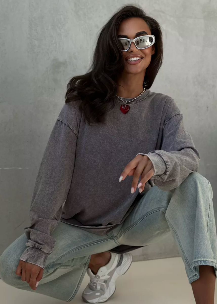 Vintage Wash Oversized Long Sleeve T-Shirt – Casual Loose Fit