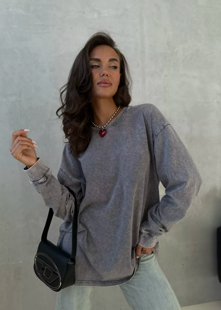 Vintage Wash Oversized Long Sleeve T-Shirt – Casual Loose Fit