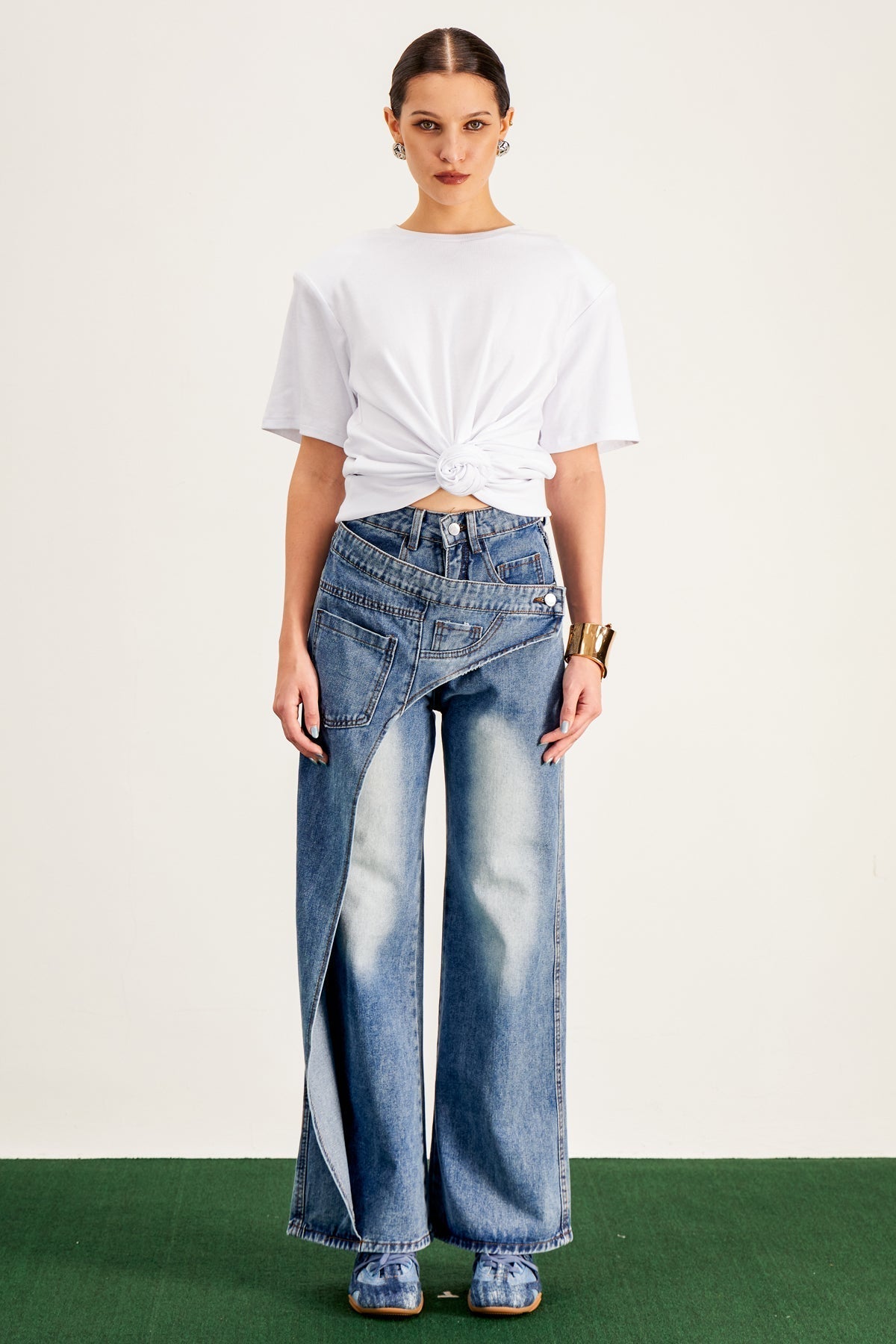 Jemma Ruch Twist T Shirt